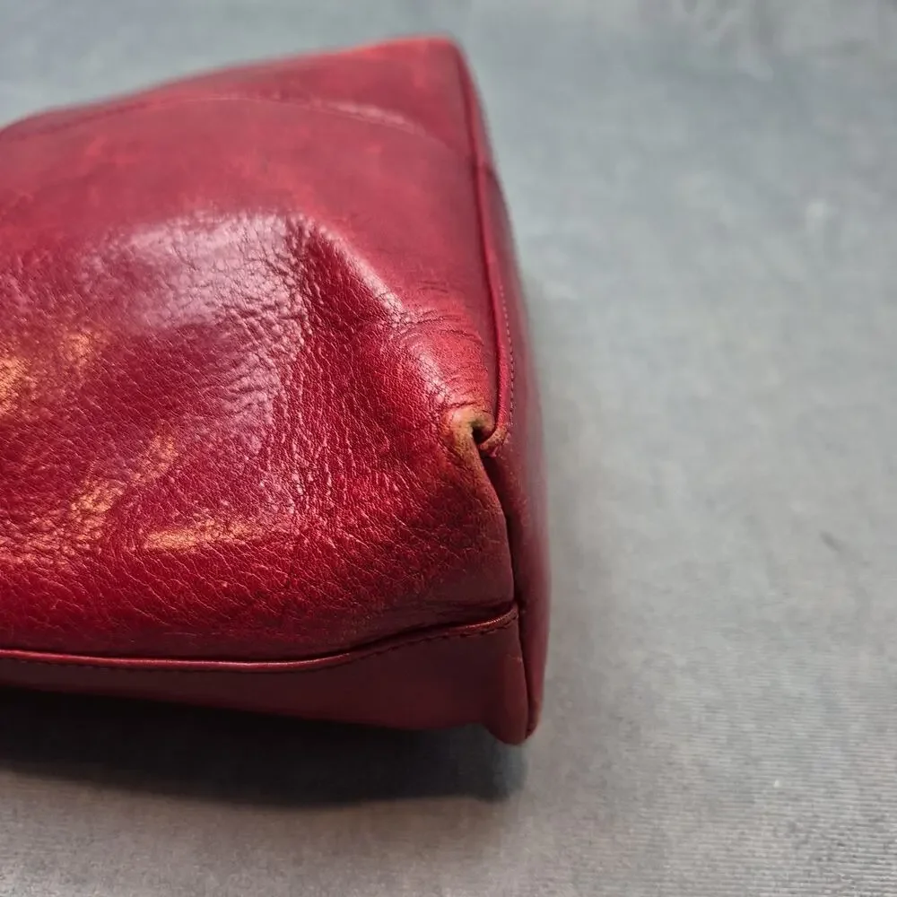 Hobo International Old Money Vintage Minimalist Red Leather Medium Shoulder Bag